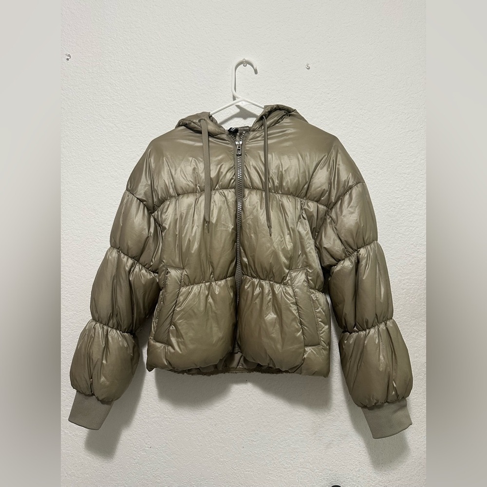 H&M Puffer Cropped Jacket